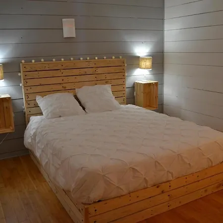D'hotes Mamounet Oda ve Kahvaltı Madaillan